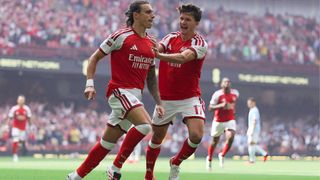 Hình ảnh cho bài Đè bẹp Man City, Pháo thủ giành Community Shield 2026