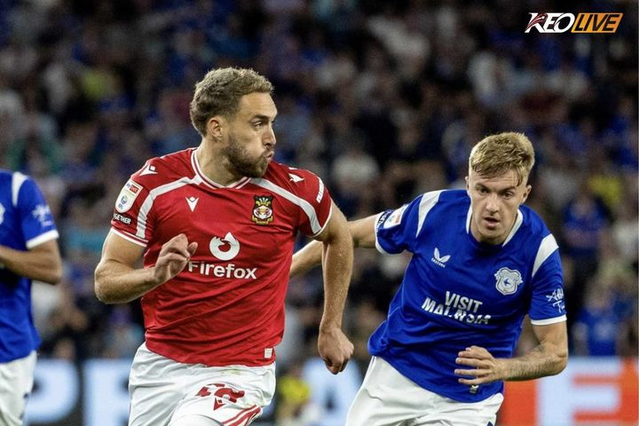 Hình ảnh minh họa cho bài viết Colwill lập siêu phẩm phút 98 giữ lại 1 điểm cho Cardiff trước Wrexham