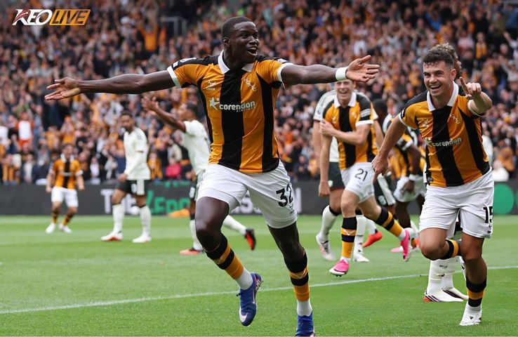 Mô tả hình ảnh cho bài viết Hull City đánh bại MU tạo cú sốc ngày trở lại Premier League