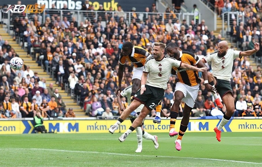 Hull City tỏ ra vô cùng lợi hại trong các tình huống bóng bổng | Keolive