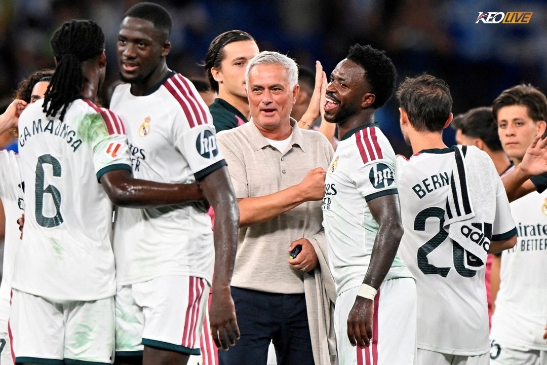 HLV Mourinho yêu cầu người hâm mộ kiên nhẫn với Diomande | Keolive