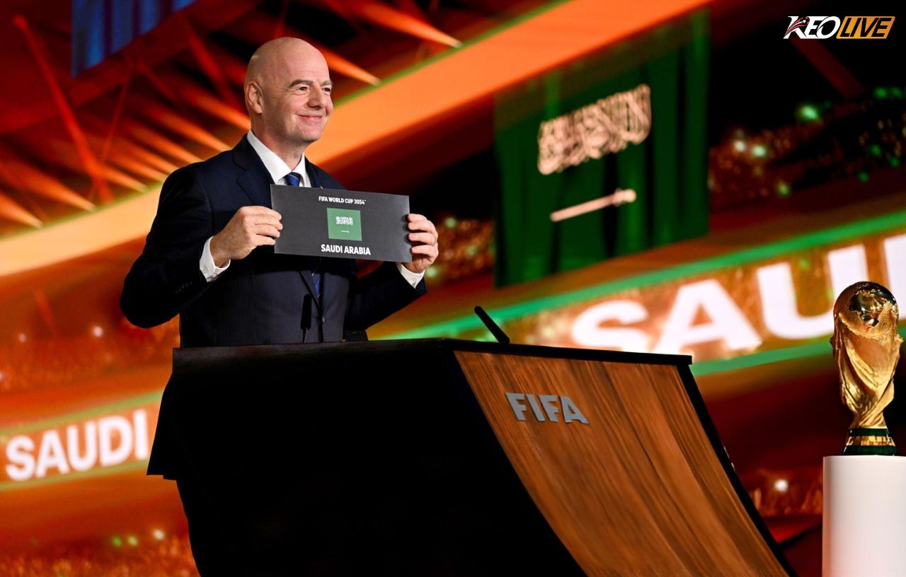 Infantino và tranh cãi quanh quá trình lựa chọn chủ nhà World Cup 2034 | Keolive