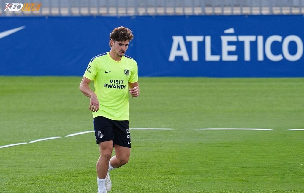 Julián Álvarez trở lại sân tập Atlético giữa những đồn đoán về tương lai | Keolive