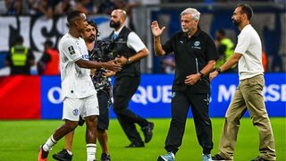 Hình ảnh cho bài Marseille 4-0 Strasbourg: Màn ra mắt hoàn hảo của Bruno Genesio