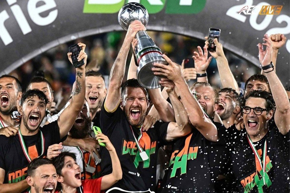 Đội vô địch Serie B đều trụ hạng trong 2 mùa giải gần nhất | Keolive