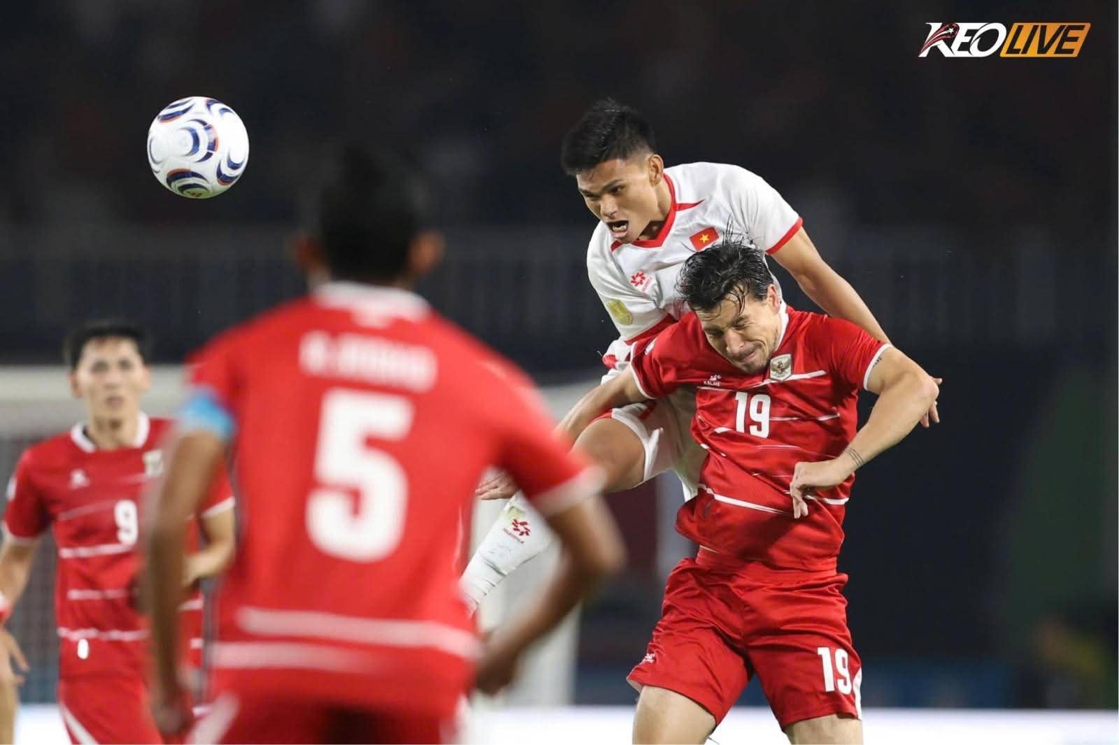 Indonesia hoàn toàn bế tắc trước hàng thủ Việt Nam | Keolive