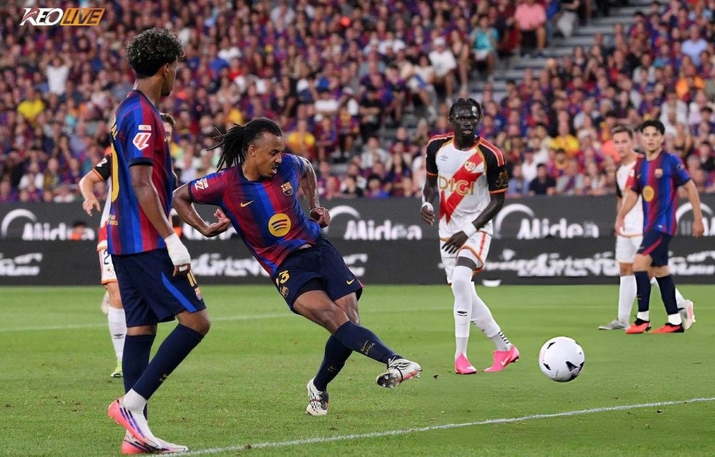 Barca dễ dàng lấy lại thế trận dù bị dẫn trước sớm | Keolive