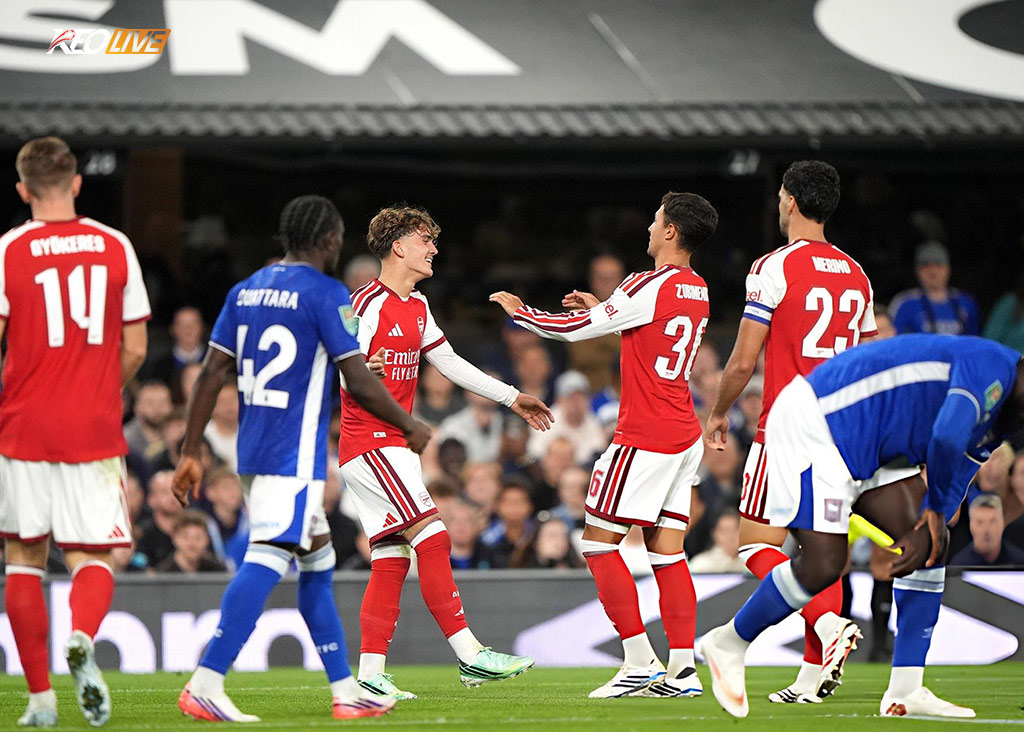 Arsenal vượt trội dù không thi đấu với đội hình chính | Keolive