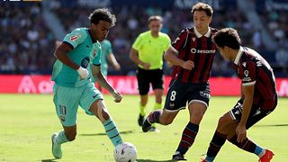 Hình ảnh cho bài Yamal tiếp tục lập cú đúp, Barca tiếp tục toàn thắng