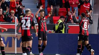 Hình ảnh cho bài Schick lại ghi bàn, Leverkusen có chiến thắng quan trọng trước Leipzig