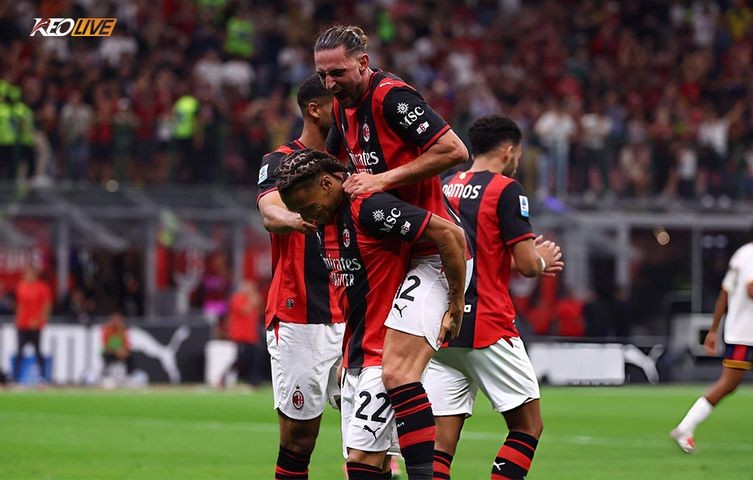 Mô tả hình ảnh cho bài viết AC Milan thắng Lecce 3-0, duy trì mạch bất bại