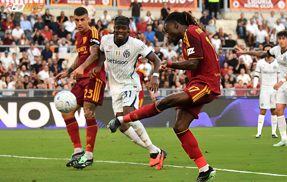 Koné lập cú đúp đầu tiên trong màu áo Roma | Keolive