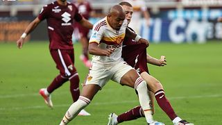 Hình ảnh cho bài Toàn thắng sau 4 vòng, Roma vững vàng ở ngôi vị đầu bảng Serie A
