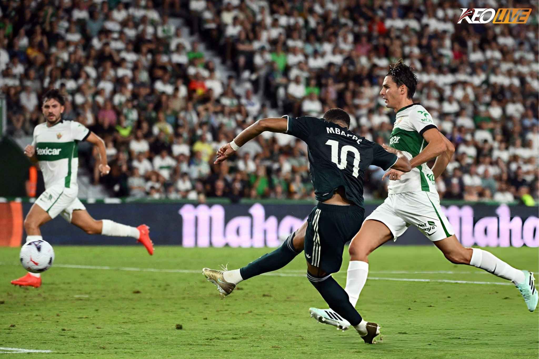 Mbappé tiếp tục nâng cao thành tích ghi bàn mùa này | Keolive