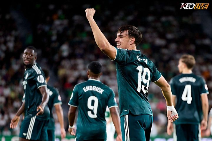 Hình ảnh minh họa cho bài viết Siêu dự bị Espi lại lên tiếng, Real vất vả vượt ải Elche