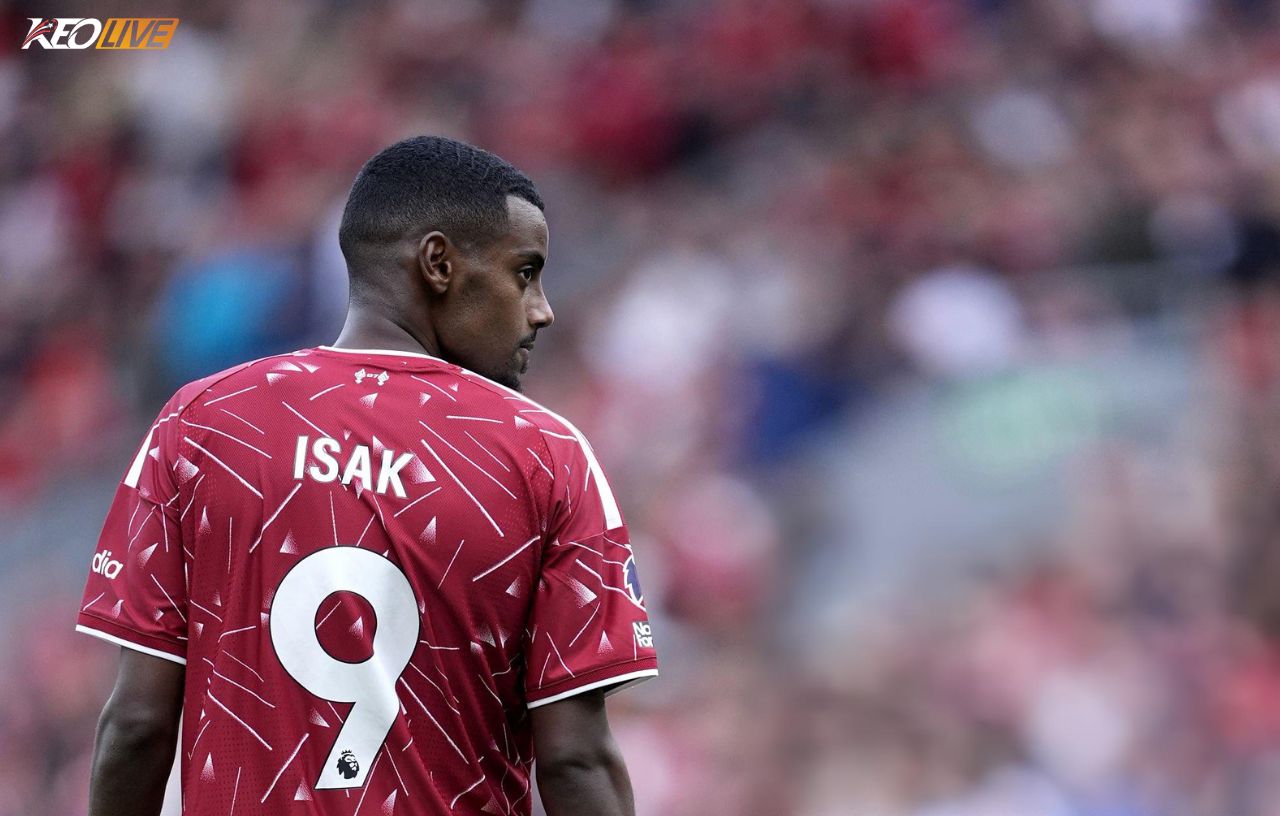 Isak đang khởi đầu tích cực cùng Liverpool | Keolive