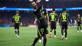 Hình ảnh cho bài Vực dậy sau thất bại, Atlético đả bại Sociedad trên sân khách