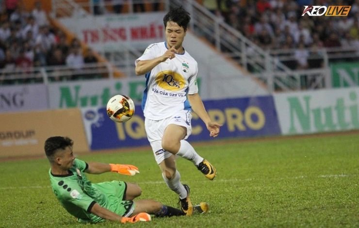 Công Phượng từng ghi 12 bàn thắng tại V-League 2018, mùa giải bùng nổ nhất của anh trong màu áo HAGL | Keolive