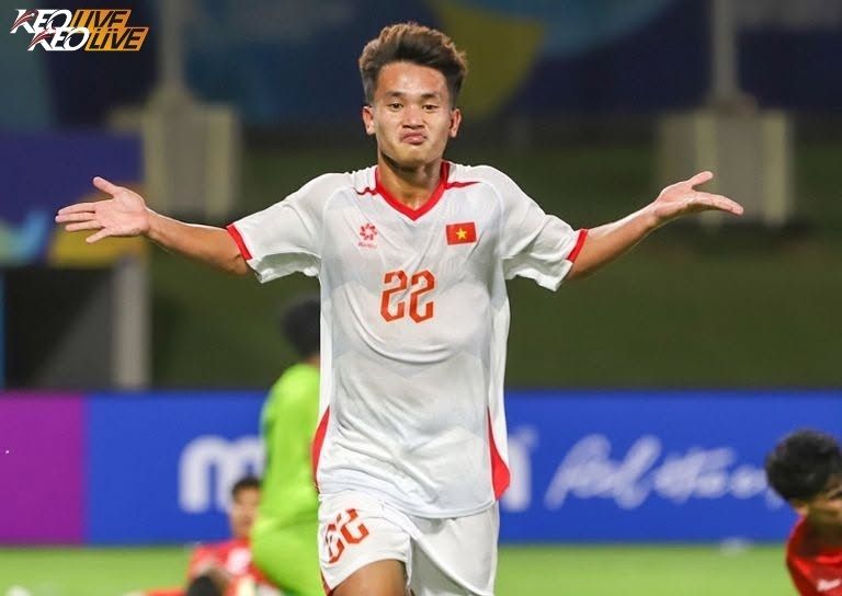 Đậu Quang Hưng lỡ hẹn U17 World Cup 2026 vì chấn thương, để lại khoảng trống lớn trên hàng công U17 Việt Nam. | Keolive