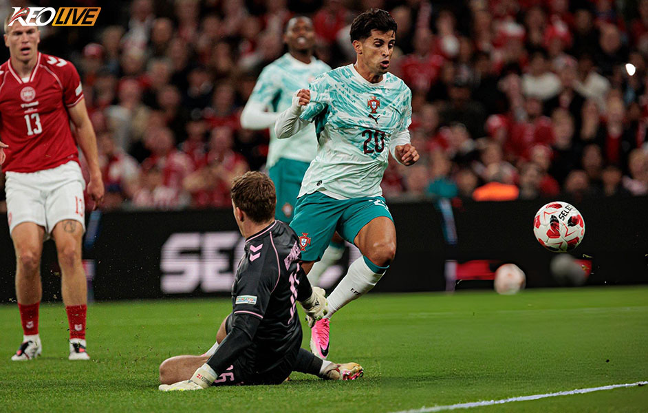 Cancelo thi đấu nổi bật trong hiệp 1 | Keolive