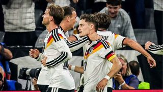 Hình ảnh cho bài Bischof và Wirtz lập công giúp Klopp giành chiến thắng đầu tiên cùng Đức