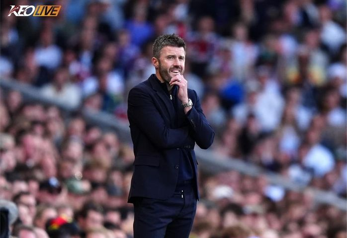 Hình ảnh minh họa cho bài viết MU gây thất vọng trước Tottenham, CĐV muốn Unai Emery thay Carrick