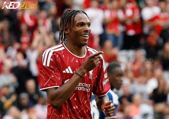 Mô tả hình ảnh cho bài viết Zidane hết lời khen Jérémy Jacquet sau màn ra mắt tuyển Pháp