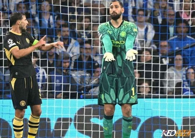Hình ảnh minh họa cho bài viết Maresca dập tắt tranh luận, Donnarumma vẫn là thủ môn số 1 của Man City