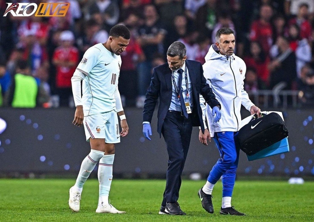 Kylian Mbappé gặp vấn đề ở đầu gối khi khoác áo tuyển Pháp | Keolive