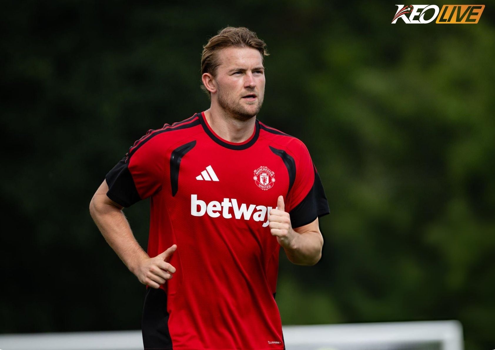 Matthijs de Ligt trở lại tập luyện sau quãng thời gian điều trị chấn thương | Keolive